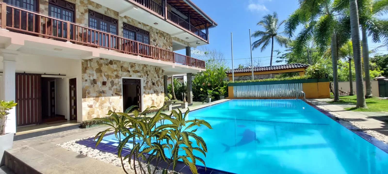 Hotel v Hikkaduwě s pozemkem 870 m2 a 800 m od pláže 4 Hotel v Hikkaduwě s pozemkem 870 m2 a 800 m od pláže