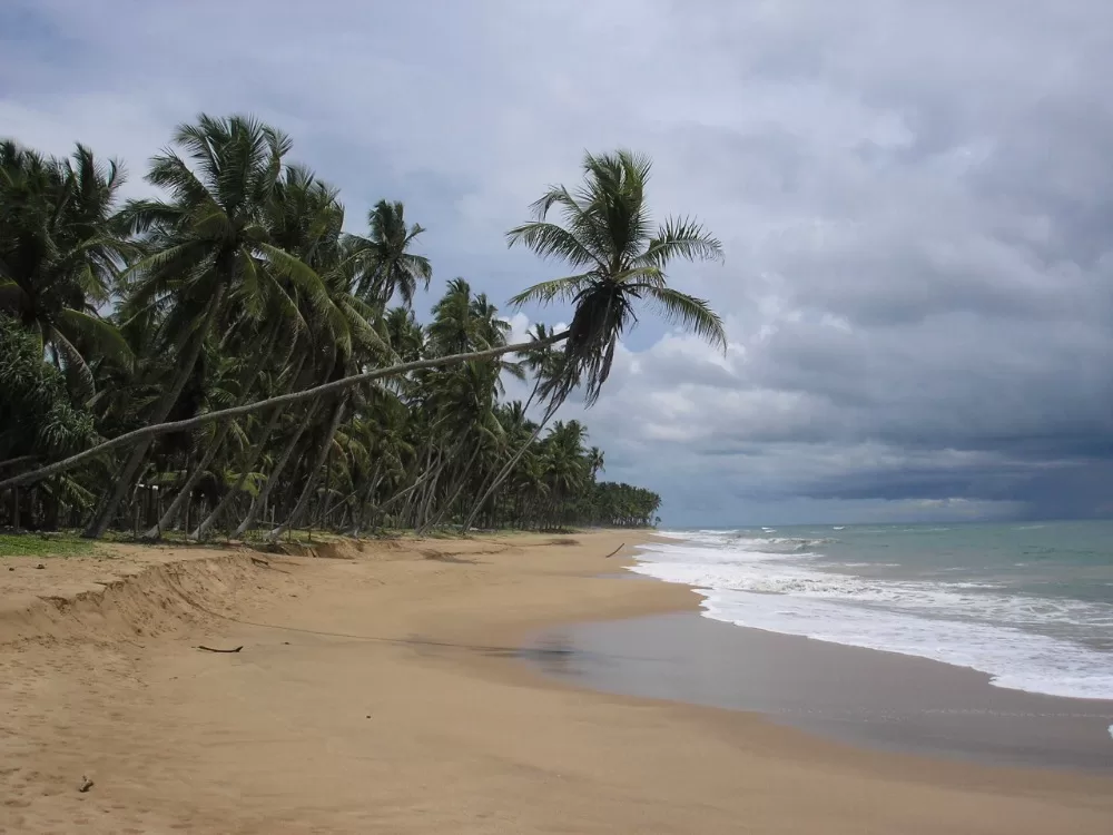 Prodej pozemku 2772 m2 u pláže Kahadamodara Beach, na Srí Lance